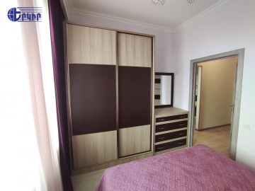 Բնակարաններ Կոդ` 10+201404