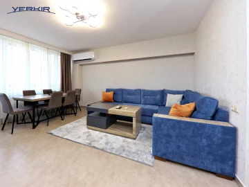 Բնակարաններ Կոդ` 5+317079