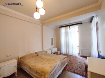 Բնակարաններ Կոդ` 10+310714