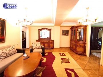 Apartments Code: 4+30451