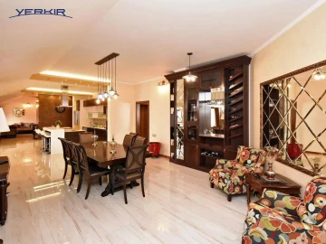 Բնակարաններ Կոդ` 4+80192