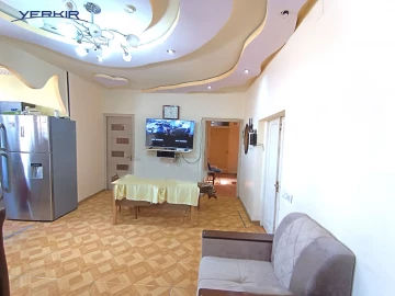 Houses Code: 9+50032