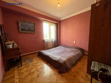 Apartments Code: 10+4998367