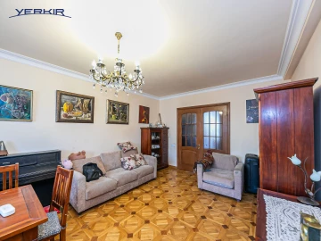 Բնակարաններ Կոդ` 9+2858223