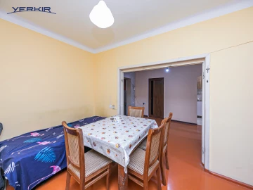 Բնակարաններ Կոդ` 5+219009