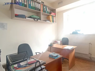 Կոմերցիոն Տարածքներ Կոդ` 10+708448