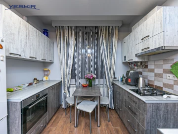 Բնակարաններ Կոդ` 9+1967370