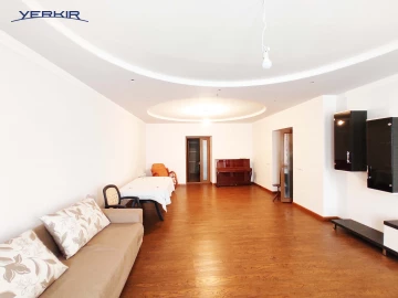 Houses Code: 10+515932