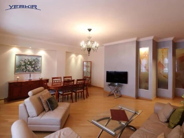 Apartments Code: 5+409909