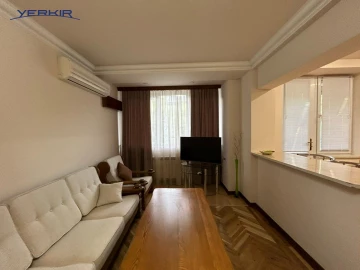 Բնակարաններ Կոդ` 5+10061