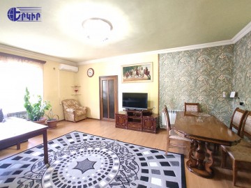 Houses Code: 10+502152