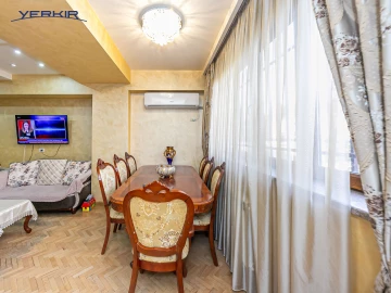 Apartments Code: 9+4623806