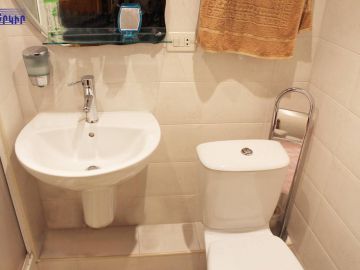 Houses Code: 5+50442