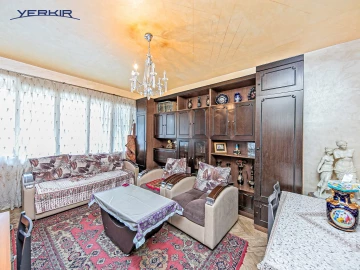 Apartments Code: 10+418140