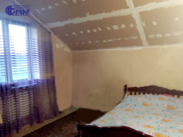 Houses Code: 9+504035