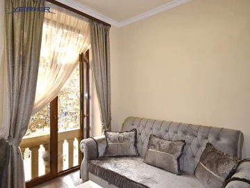 Բնակարաններ Կոդ` 3+100399