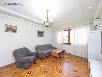 Apartments Code: 5+118135