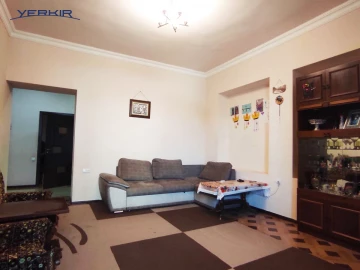 Apartments Code: 8+813434