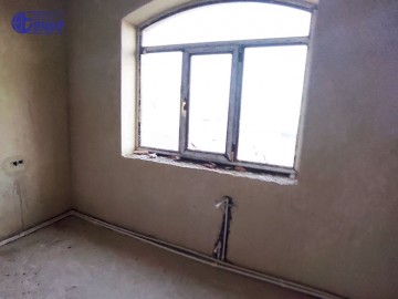 Houses Code: 5+50604