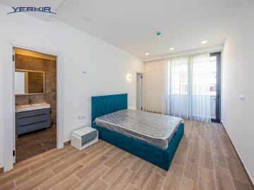 Houses Code: 5+513731