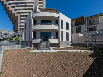 Houses Code: 3+520541