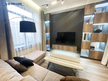 Բնակարաններ Կոդ` 5+114185