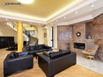 Houses Code: 2+509655