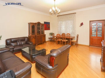 Houses Code: 2+521295