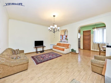 Բնակարաններ Կոդ` 3+3136850