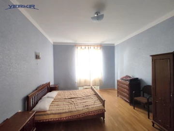 Բնակարաններ Կոդ` 10+306241