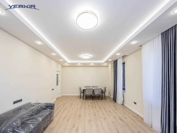 Houses Code: 9+514173