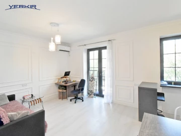 Բնակարաններ Կոդ` 10+119705