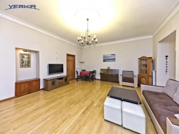 Apartments Code: 2+415733