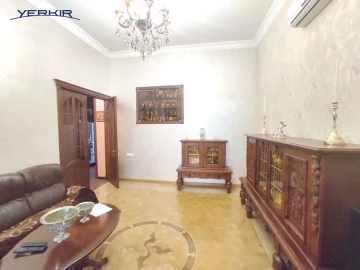 Apartments Code: 10+809202