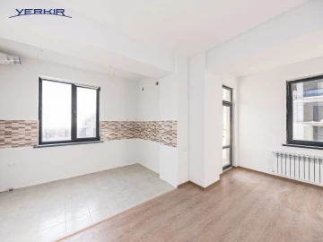 Apartments Code: 10+421651