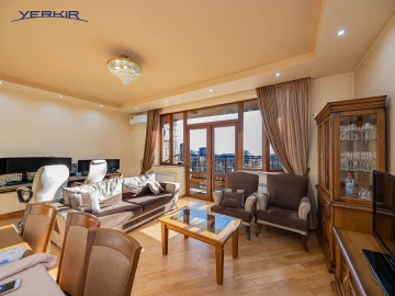 Квартиры Код 5+402910