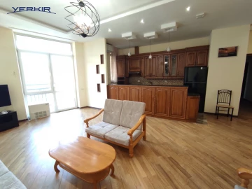 Apartments Code: 5+314946