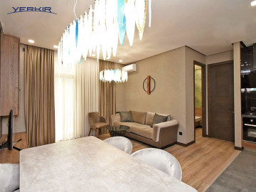 Apartments Code: 10+104779