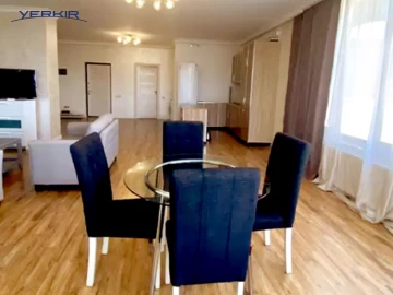 Բնակարաններ Կոդ` 10+307726