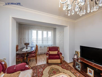 Apartments Code: 9+1331979