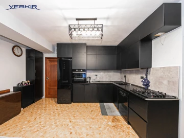 Բնակարաններ Կոդ` 10+321371