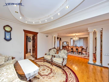 Բնակարաններ Կոդ` 10+316111