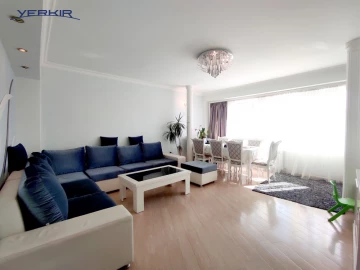 Apartments Code: 10+408318