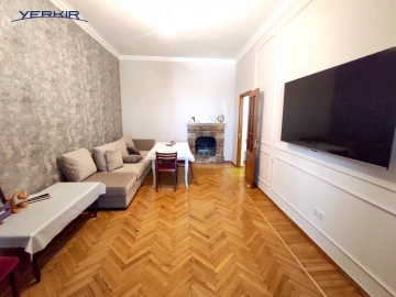 Квартиры Код 5+305377