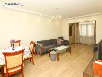 Բնակարաններ Կոդ` 10+420955