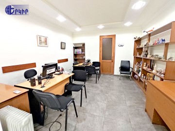 Commercial properties Code: 3+91094