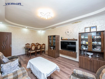 Բնակարաններ Կոդ` 2+3767493