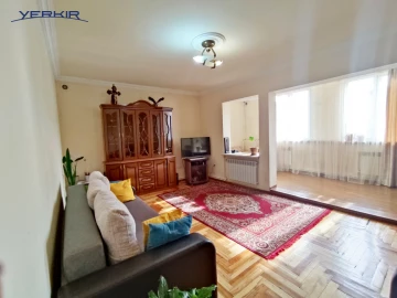 Apartments Code: 9+316403