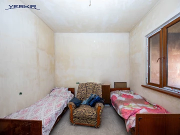 Առանձնատներ Կոդ` 4+511958