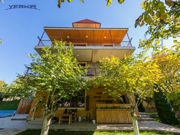 Houses Code: 5+520713